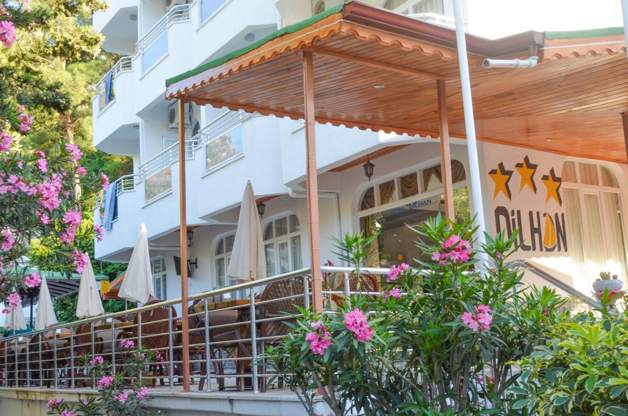 Dilhan Hotel 马尔马里斯 外观 照片
